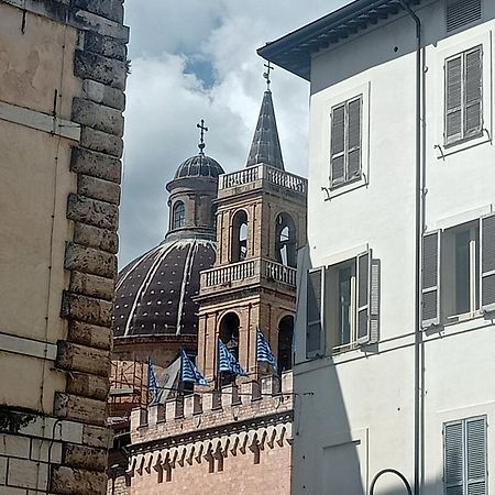 Bed And Breakfast Nikari Foligno Exterior foto